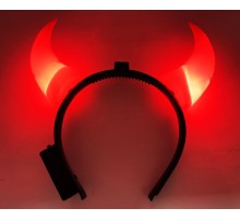 Led Işıklı Mega Boynuz Taç Kırmızı Renk 20x20 cm