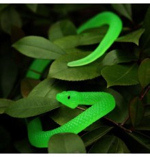 Karanlıkta Parlayan Yanan Kobra Model Yumuşak Şaka Yılanı 80 cm