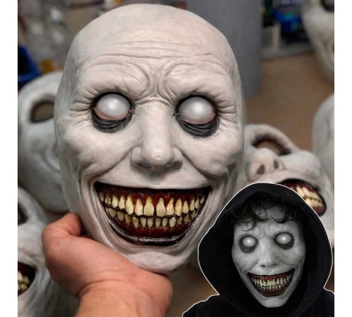 Dehşet Gülüşlü Donuk Göz Efektli Korku Maskesi 22x18 cm