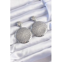 Pirinç Gümüş Renk Oval İşlemeli Küpe TJ-BKP9232