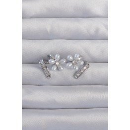 Pirinç Gümüş Renk Zirkon Taşlı Kıvrımlı İnci Çiçek Küpe TJ-BKP9276