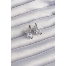 Pirinç Gümüş Renk İri Zirkon Taşlı Kıvrımlı Minimal Kelebekli Halka Küpe TJ-BKP9288