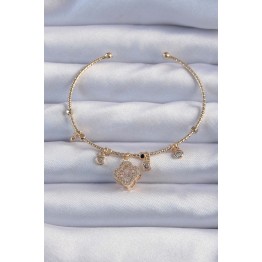 Pirinç Renk Zirkon Taşlı Yonca Model Charm Bileklik TJ-BB6327