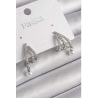 Pirinç Gümüş Renk Zirkon Taşlı Pençe Model İnci Detay Kadın Küpe TJ-BKP9958