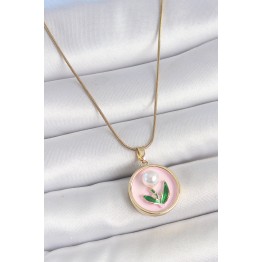 316L Çelik Gold Renk Zincir Pembe Mineli İncili Çiçek İşlemeli Portre Model Kadın Kolye TJ-BKO10169