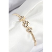 Pirinç Zirkon Taşlı Yonca Model Gold Renk Kadın Bileklik TJ-BB7897