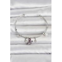 Pirinç Gümüş Renk Mor Detaylı Charmlı Kadın Bileklik TJ-BB8485