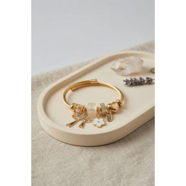 Fiyonk Charmlı Beyaz Renk Gold Bileklik TJ-BB8710