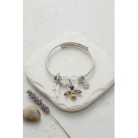 Arı ve Beyaz Çiçek Charmlı Gümüş Renk Bileklik TJ-BB8778
