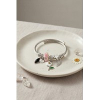 Beyaz Çiçek Charmlı Bileklik TJ-BB8811