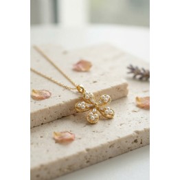316L Çelik Zincir Gold Renk Çiçek Model Kadın Kolye TJ-BKO11242